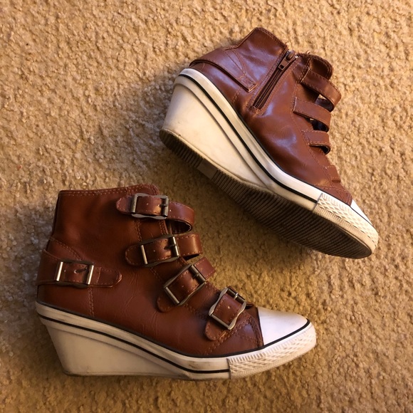 bucco Shoes - BUCCO CAPENSIS Angel brown leather heeled boot